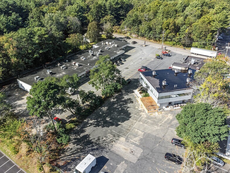 More Photos Of 861 Edgell Rd, Framingham Storefront For Lease