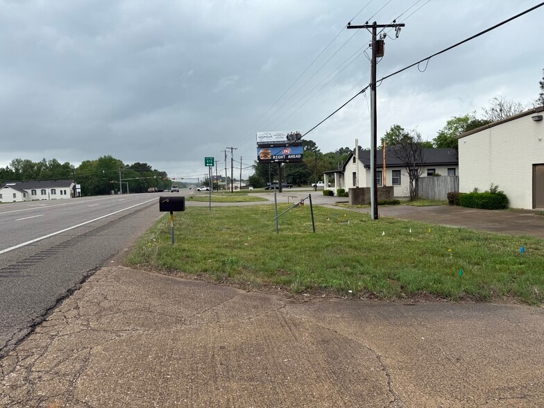 More Photos Of , Lindale Office For Sale