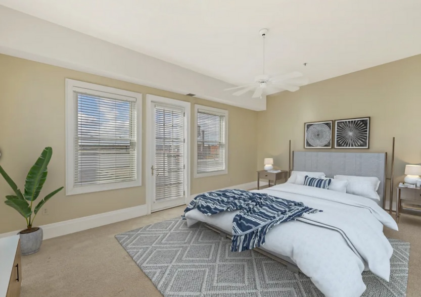 More Photos Of 2411 E Franklin St, Richmond Apartments For Lease