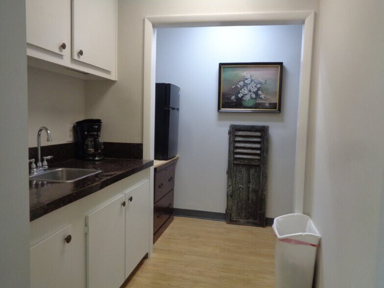 More Photos Of 2255 Cumberland Pky SE, Atlanta Office For Lease