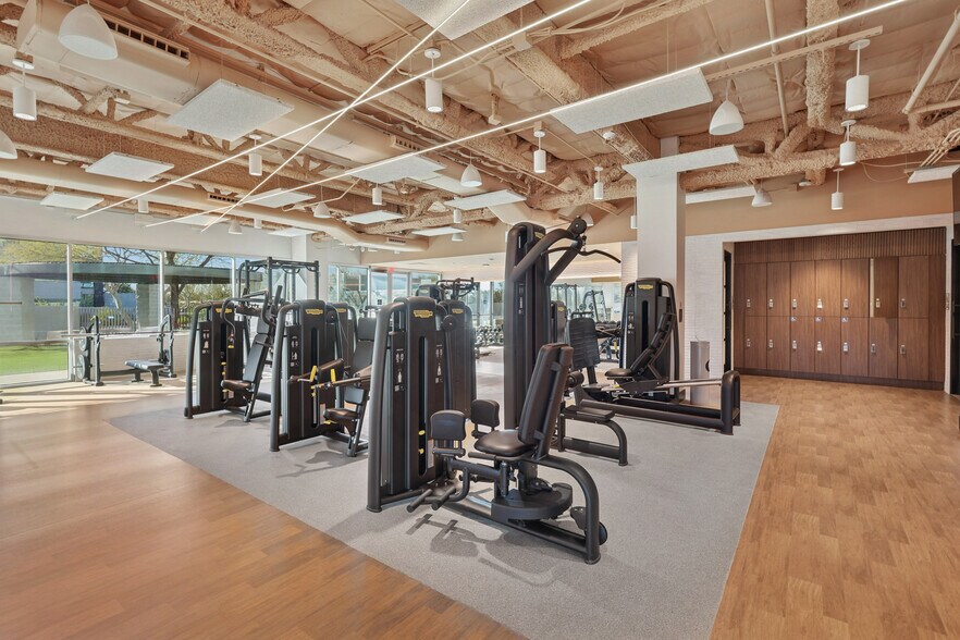 More Photos Of 16430 N Scottsdale Rd, Scottsdale Unknown For Lease