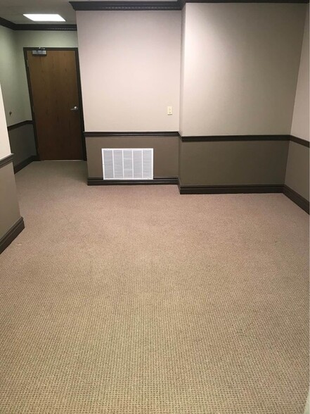 More Photos Of 309 S Jupiter Rd, Allen Coworking Space