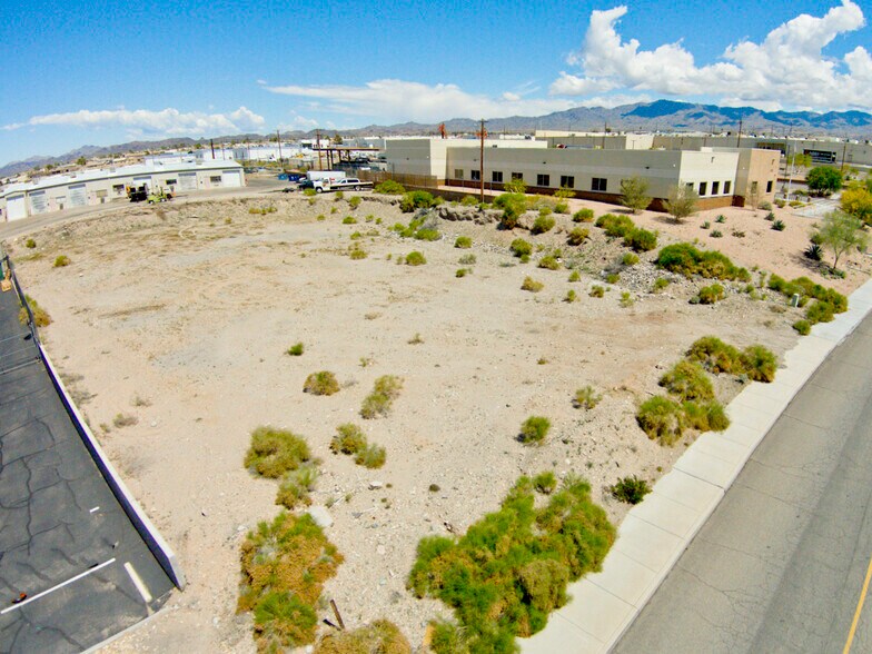 More Photos Of 1755 Kiowa Ave, Lake Havasu City Land For Sale