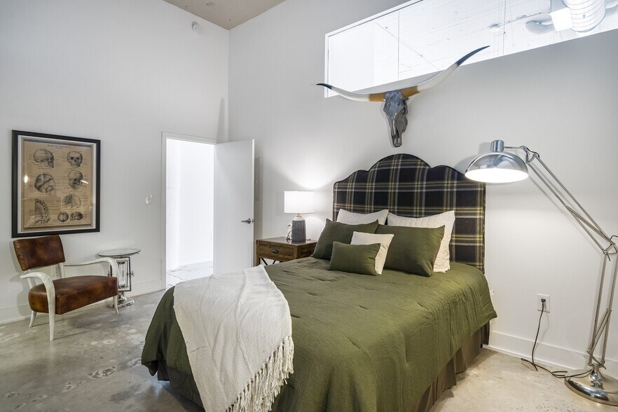 More Photos Of 575 E 4th St, Winston-Salem Apartments For Lease