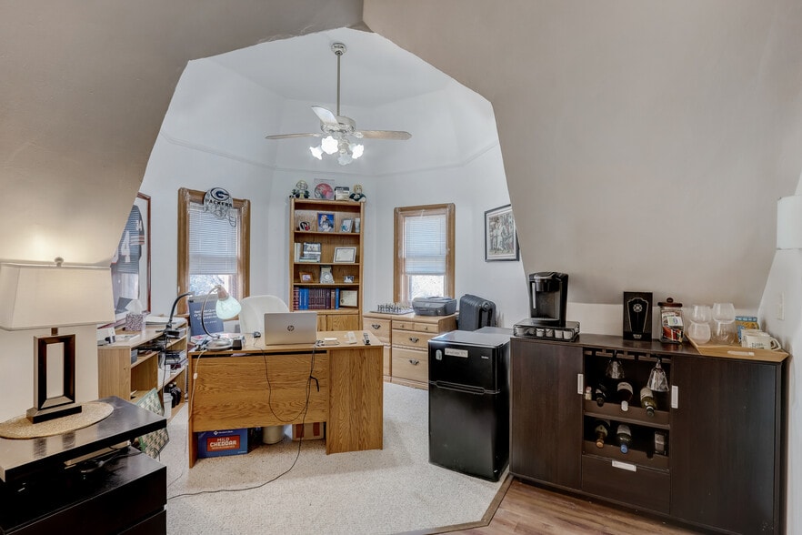 More Photos Of 3209 W Wells St, Milwaukee Hospitality For Sale