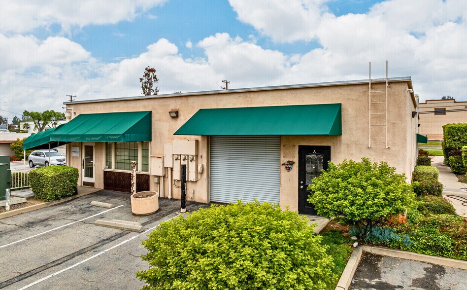 More Photos Of 1470 W 9th St, Upland Loft Creative Space For Sale