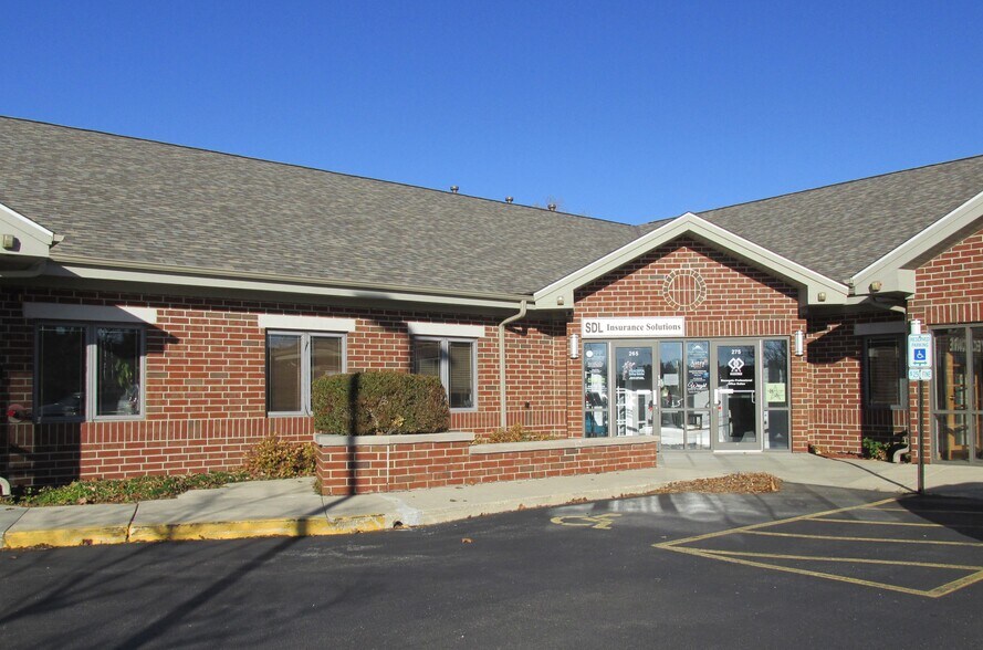 More Photos Of 245-285 Stonegate Rd, Algonquin Medical For Sale