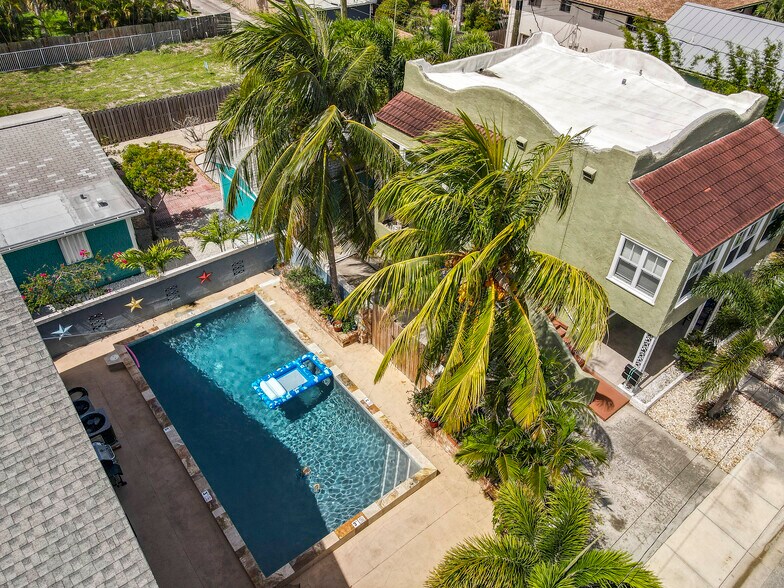 More Photos Of 130 S Ocean Breeze, Lake Worth Beach Apartments For Sale