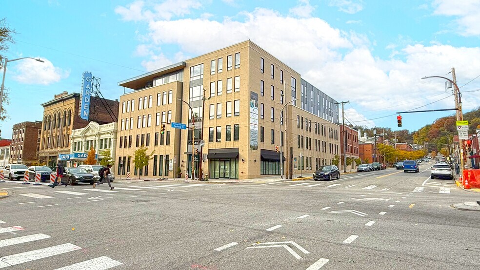 More Photos Of 4 W North Ave, Pittsburgh Apartments For Lease