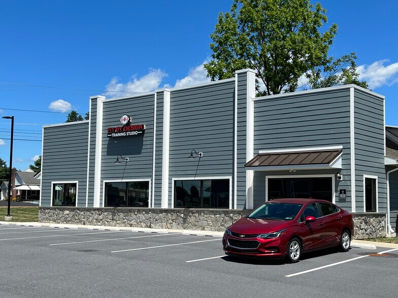 More Photos Of 8520 Allentown Pike, Blandon Unknown For Lease