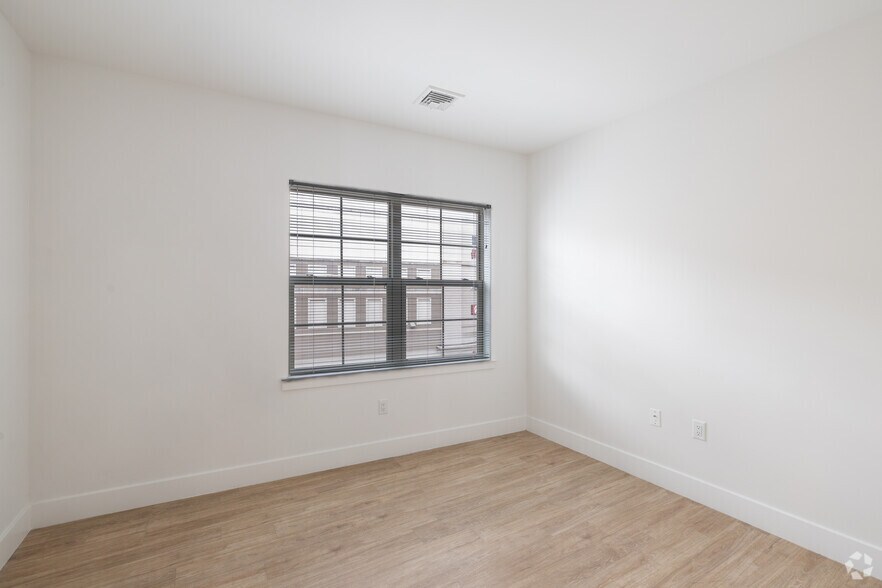 More Photos Of 1 N Main St, Port Chester Apartments For Lease