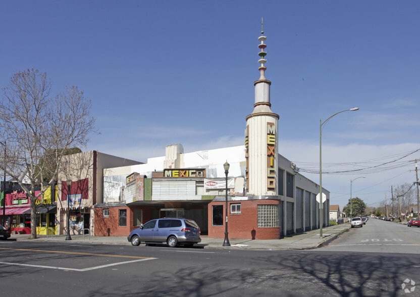 More Photos Of 1191 E Santa Clara St, San Jose Movie Theatre For Lease