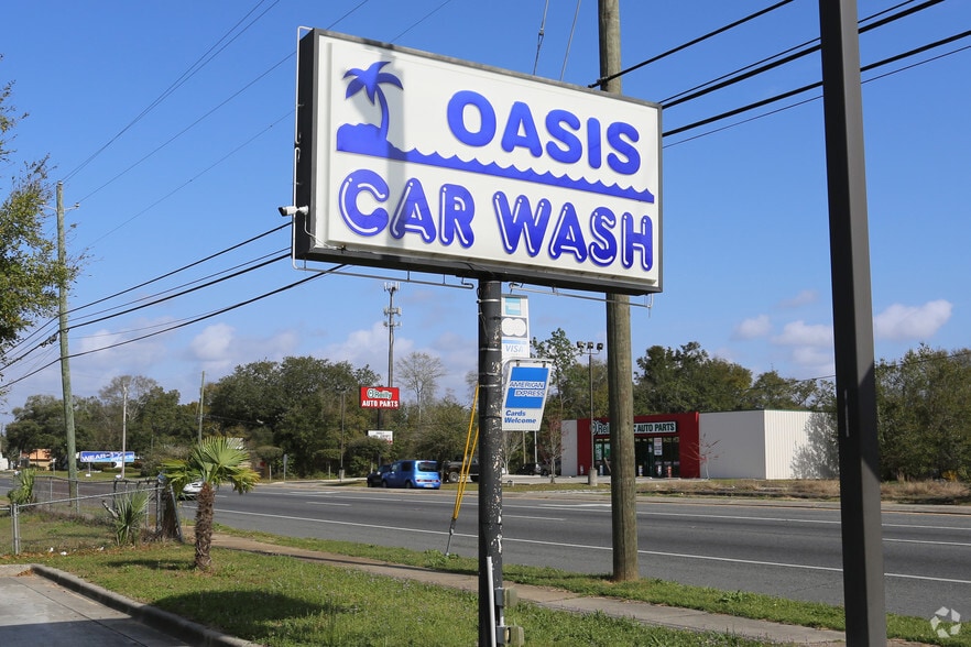 More Photos Of 4955 Mobile Hwy, Pensacola Carwash For Sale