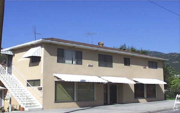 More Photos Of 2952 Honolulu Ave, Glendale Office For Lease