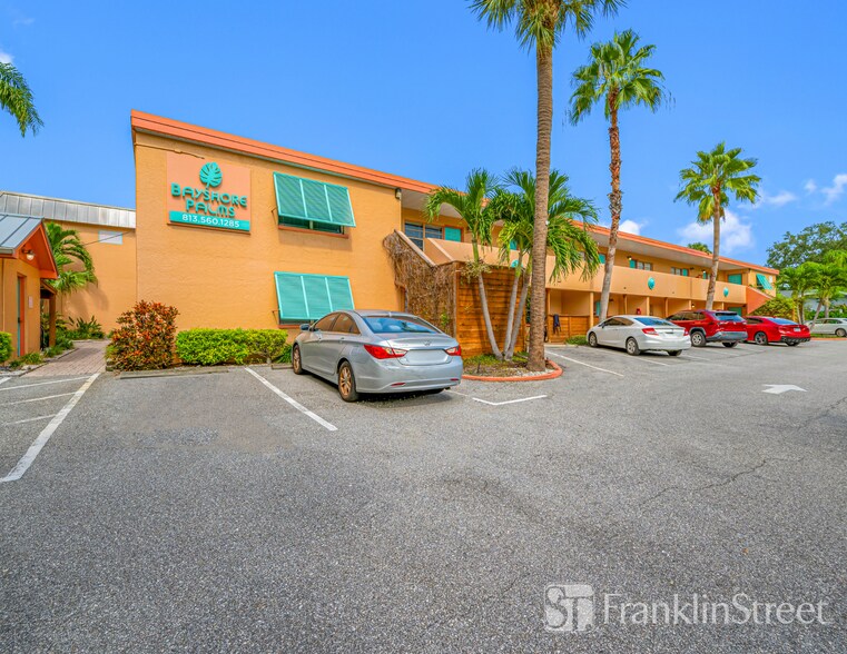 More Photos Of 1405 S Lorenzo Ave, Tampa Apartments For Sale