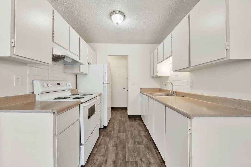 More Photos Of 17014-17062 NE Halsey St, Portland Apartments For Sale