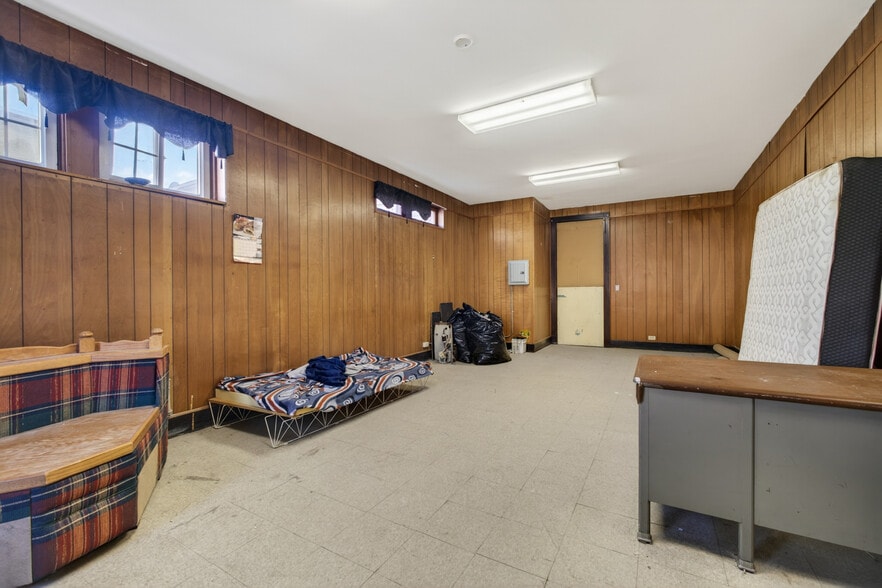More Photos Of 57-61 S Main St, Waterbury Storefront Retail Office For Sale
