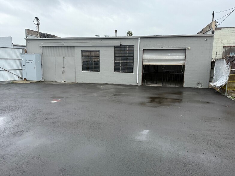 More Photos Of 1525 W El Segundo Blvd, Compton Warehouse For Sale