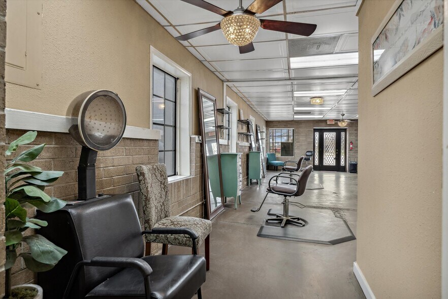 More Photos Of 100 S Main St, Crandall Storefront Retail Residential For Sale