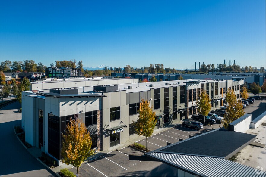 More Photos Of 580 Nicola Ave, Port Coquitlam Warehouse For Lease