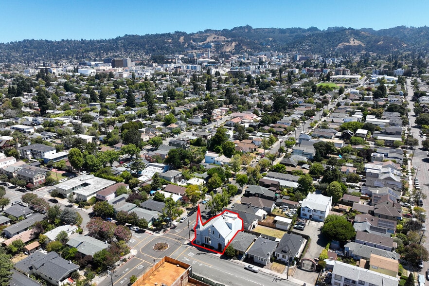More Photos Of 2703 California St, Berkeley Religious Facility For Sale