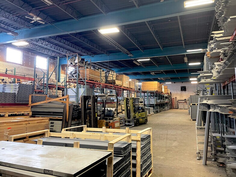 More Photos Of 55 S Jefferson St, Orange Warehouse For Sale