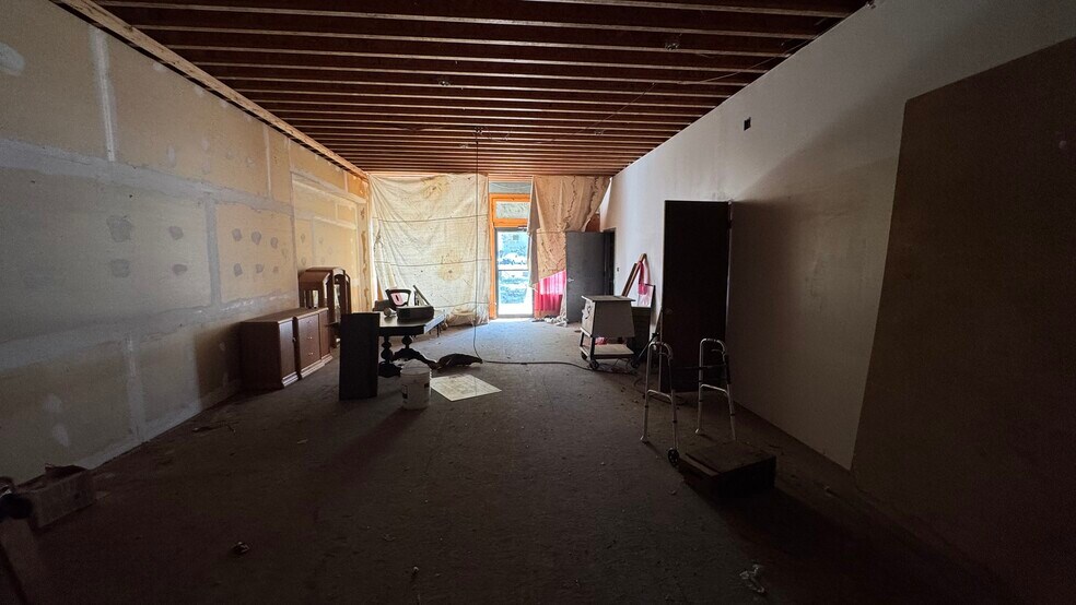 More Photos Of 58 Centre Sq, Easton Apartments For Sale