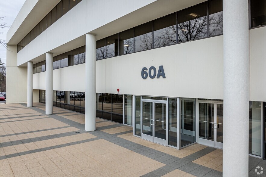 More Photos Of 60 Columbia Rd, Morristown Office Residential For Lease
