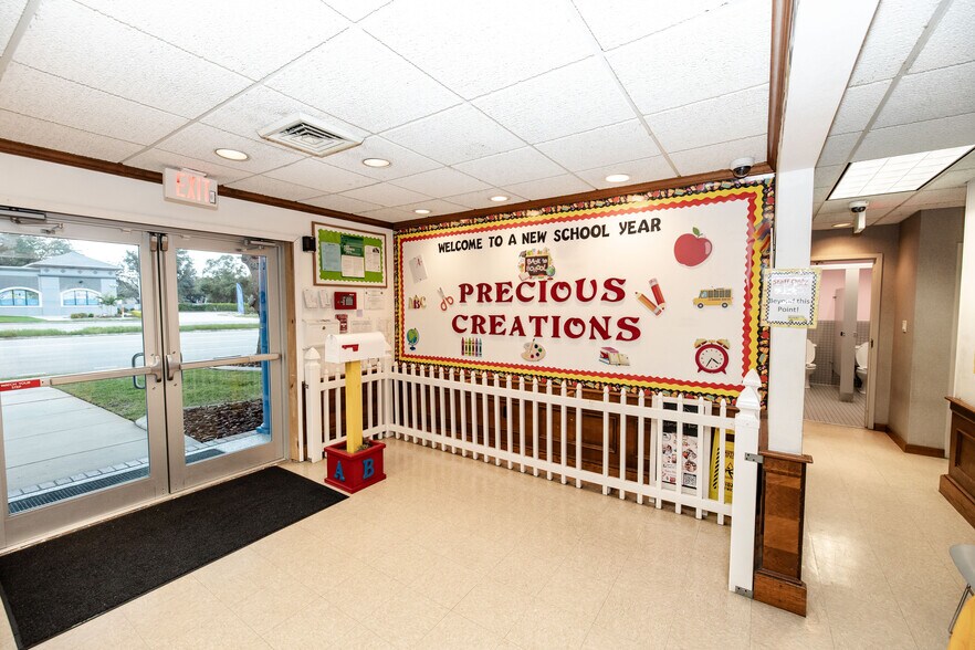 More Photos Of 217 N Kirkman Rd, Orlando Office For Sale