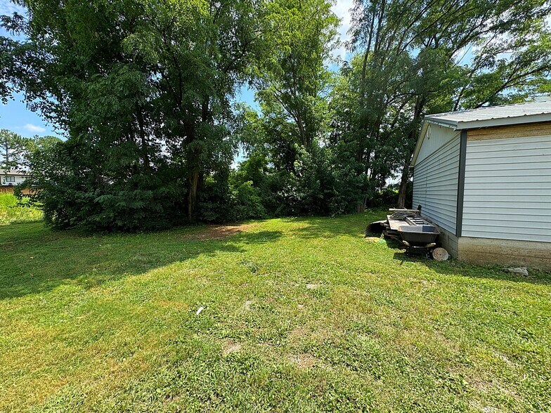 More Photos Of 1916 Jordan Ln NW, Huntsville Freestanding For Sale