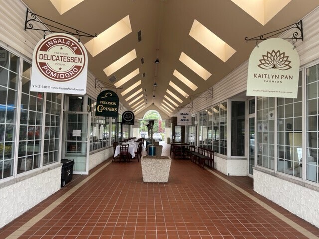 More Photos Of 111 Bedford Rd, Armonk Storefront Retail Office For Lease