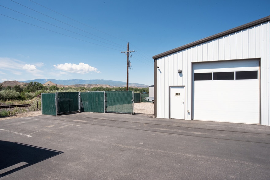 More Photos Of 2222 Mustang Dr, Silt Industrial For Lease