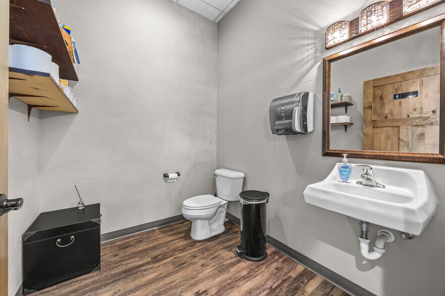 More Photos Of 425 N 5th W, Missoula Freestanding For Lease