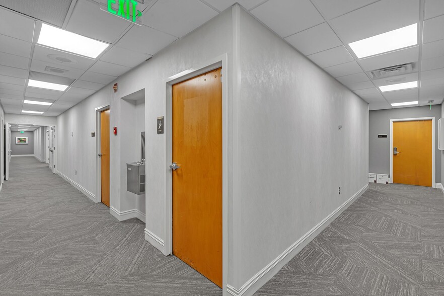 More Photos Of 5855 Bremo Rd, Richmond Medical For Lease