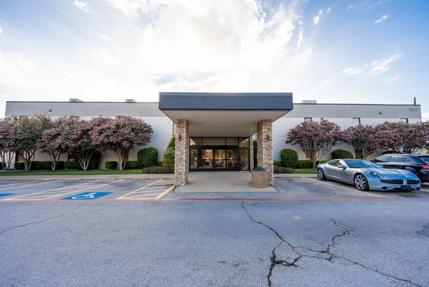 Primary Photo Of 560 W Main St, Lewisville Office For Sale