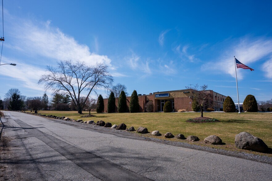 More Photos Of 267 Fairfield Ave, West Caldwell Warehouse For Sale