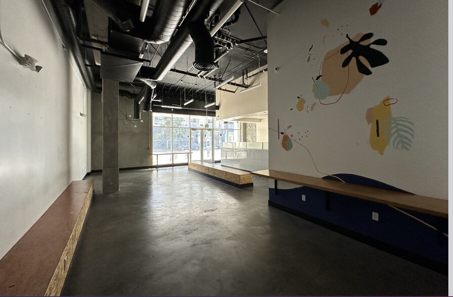 More Photos Of 424 W Pico Blvd, Los Angeles Apartments For Lease