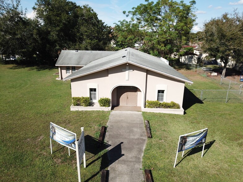 More Photos Of 209 E Kennedy Blvd, Eatonville Flex For Lease