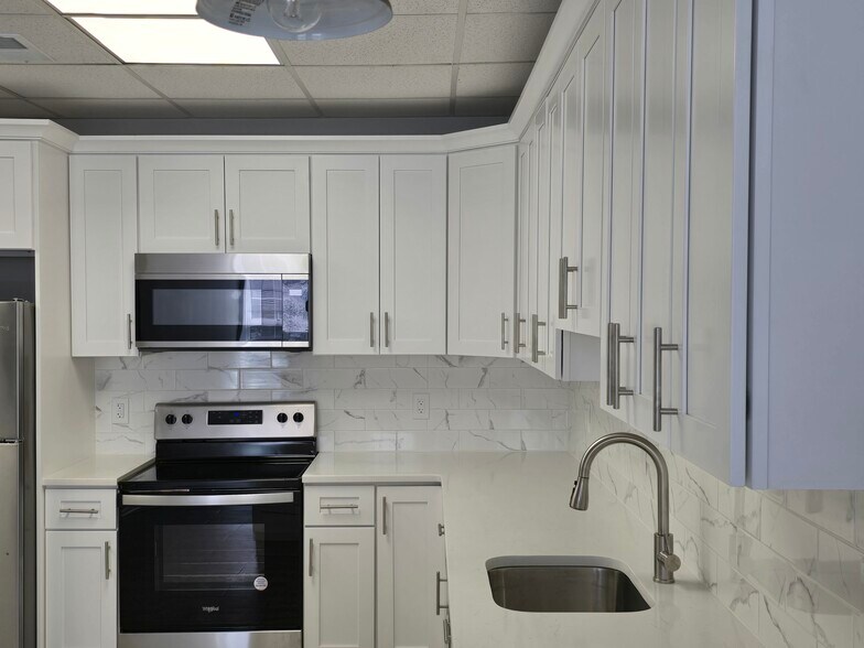 More Photos Of 65-67 Spring St, Newton Apartments For Sale