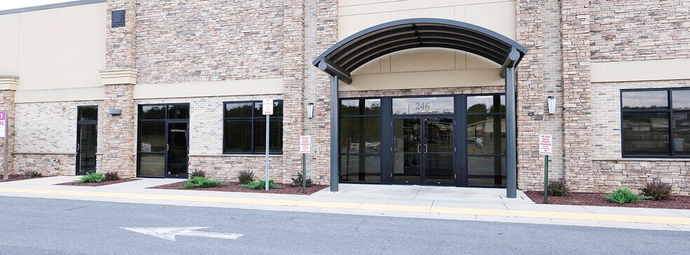 More Photos Of 246 Eastern Blvd, Hagerstown Medical For Sale