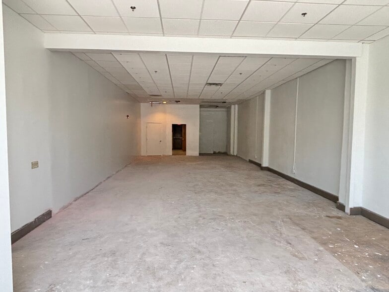 More Photos Of 101 Patton Ave, Asheville Storefront Retail Office For Lease