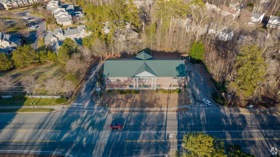 More Photos Of 1701 Center St, Apex Medical For Sale