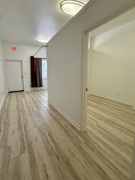 More Photos Of 512 N 3rd St, Richmond Office For Lease