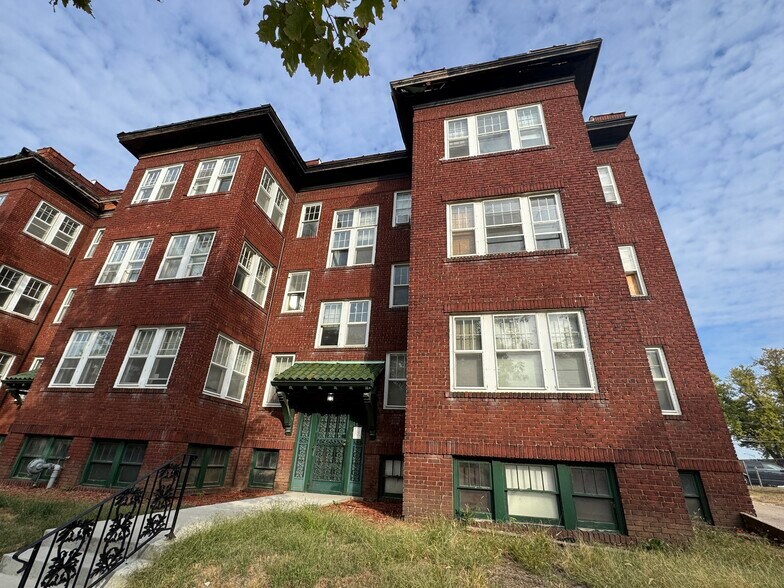 More Photos Of , Springfield Multifamily For Sale