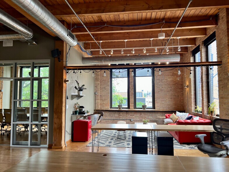 More Photos Of 1901 N Clybourn Ave, Chicago Loft Creative Space For Lease