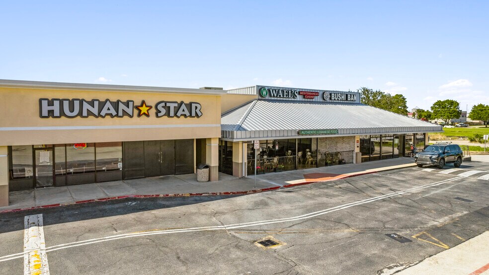 More Photos Of 2409-2469 Bay Area Blvd, Houston General Retail For Sale