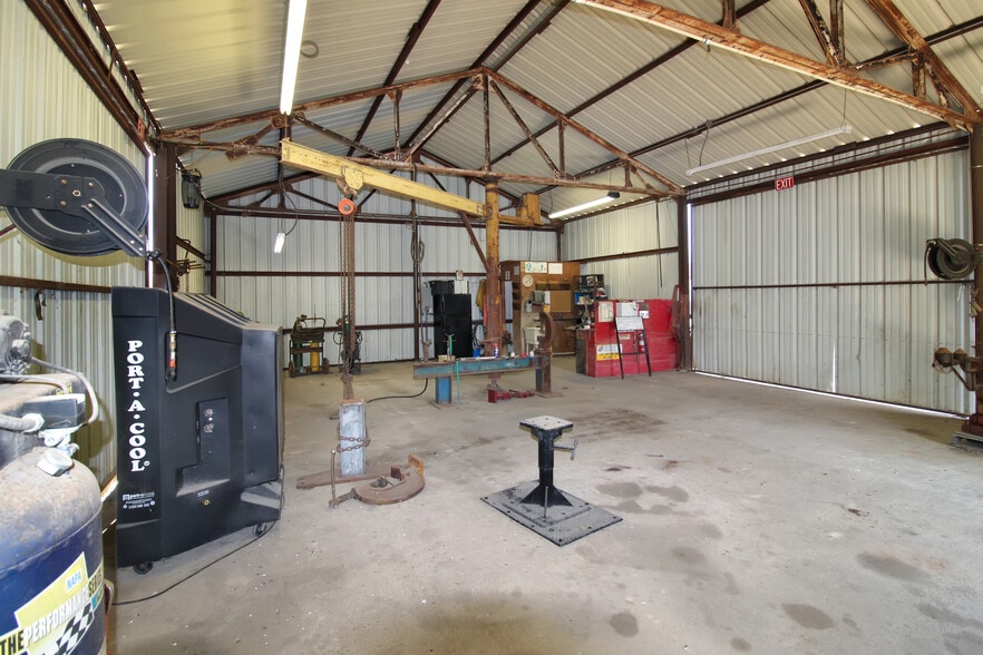 More Photos Of 6235 Fourwinds Dr, Bryan Industrial For Sale