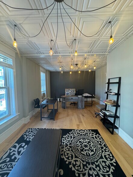 More Photos Of 100 Northwestern Ave, West Lafayette Apartments For Lease