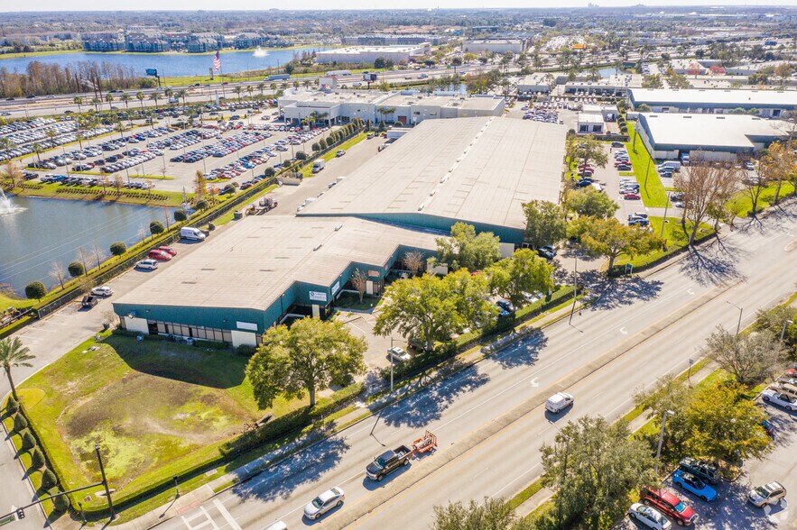 More Photos Of 3601 Vineland Rd, Orlando Warehouse For Lease