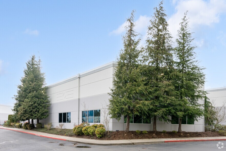 More Photos Of 4640 Campus Pl, Mukilteo Unknown For Lease